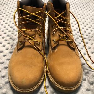 Kids Timberland Size 4 Boot